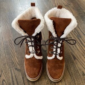 Cozy Brown Women's Winter Boots with Faux Fur